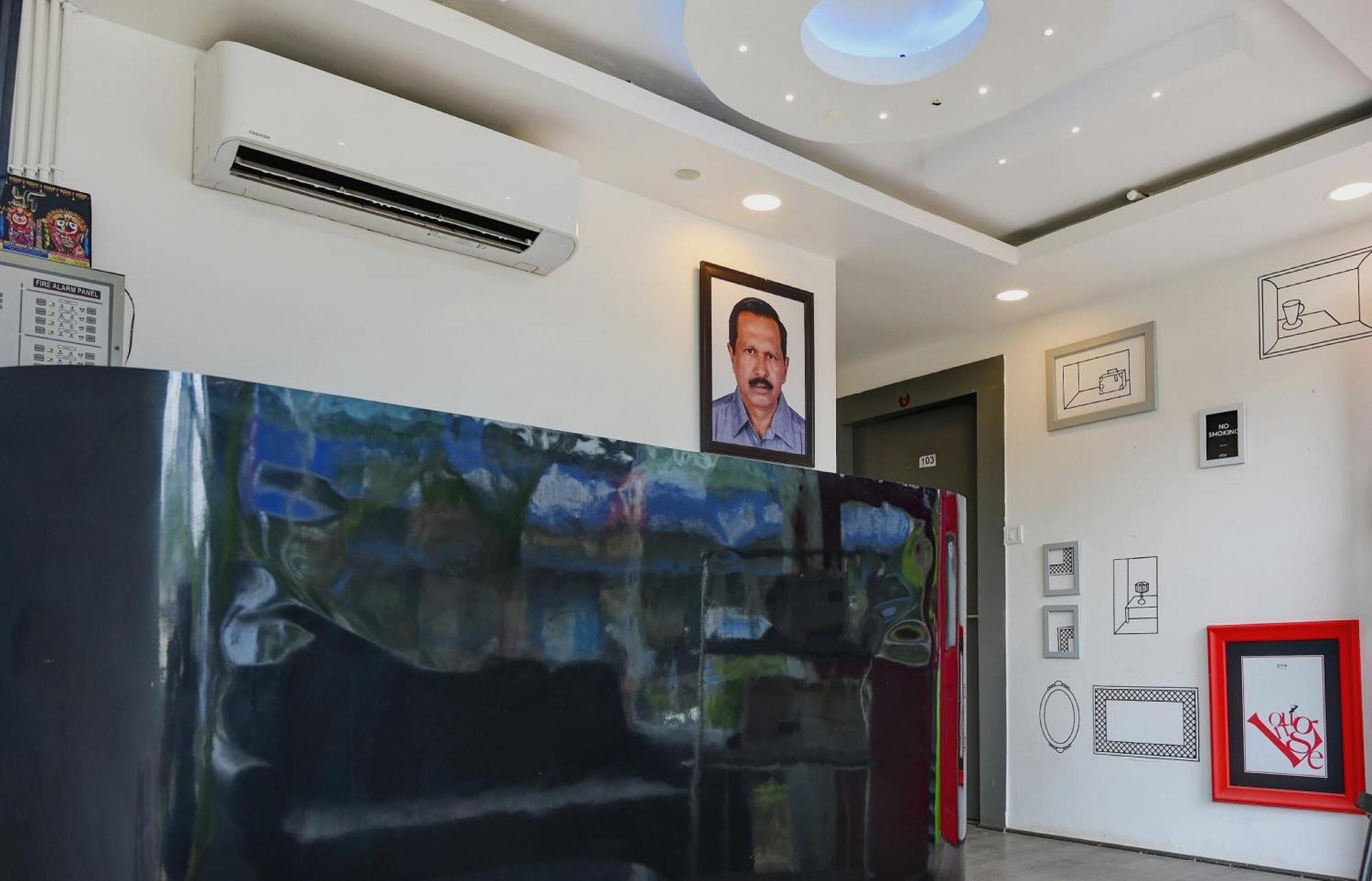 Super Town House Hi5 Aditya International ブバネーシュワル エクステリア 写真