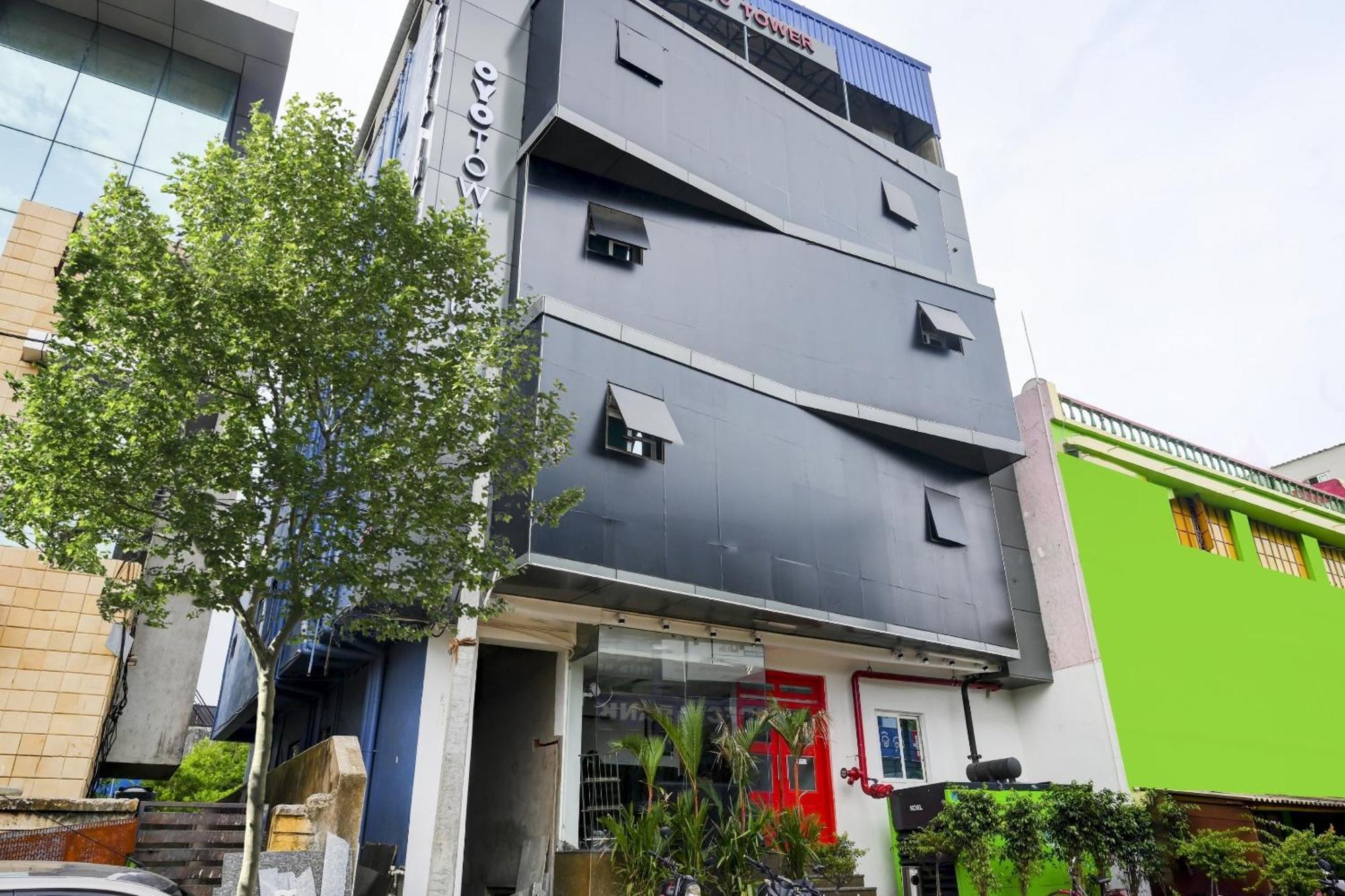 Super Town House Hi5 Aditya International ブバネーシュワル エクステリア 写真